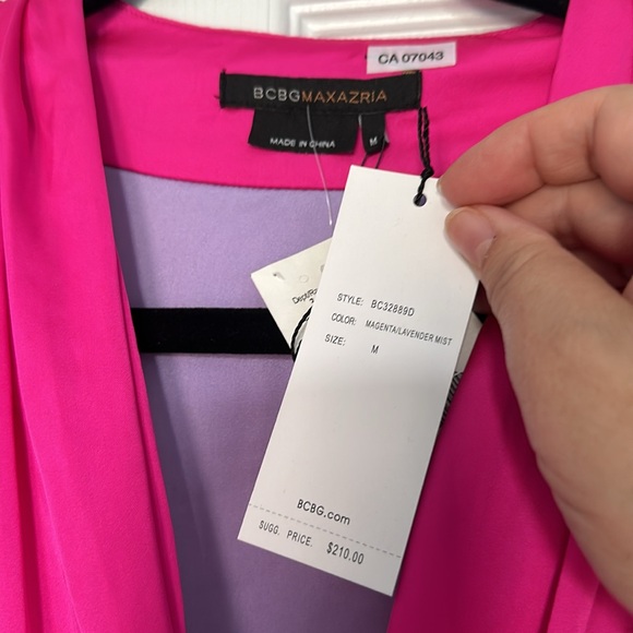 Fuchsia pink and purple lining detail BCBG dress Sz M - Picture 2 of 4